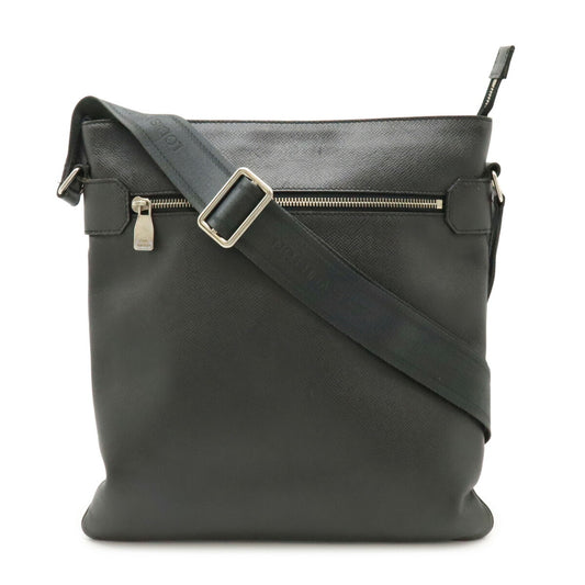 Louis Vuitton Taiga Sasha Shoulder Bag M32712