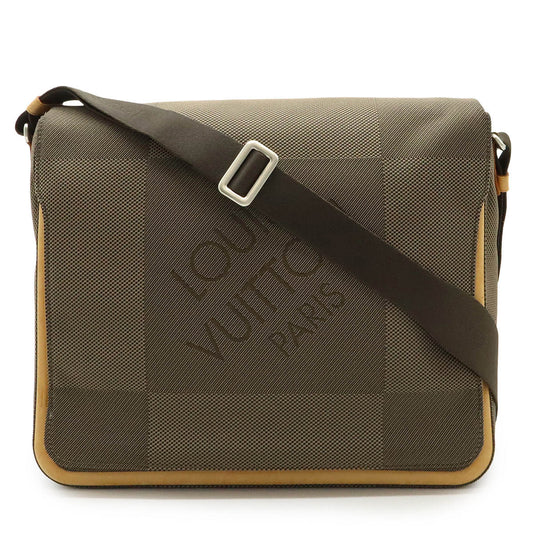 Louis Vuitton Damier Geant Messenger Bag M93030