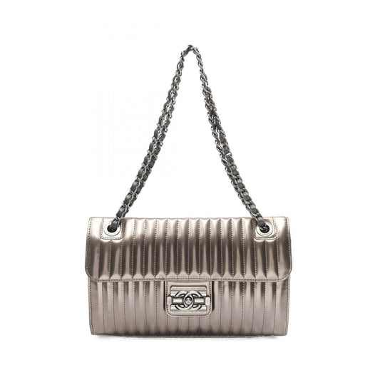 Chanel Boy Patent Leather Quilted Shoulder Bag