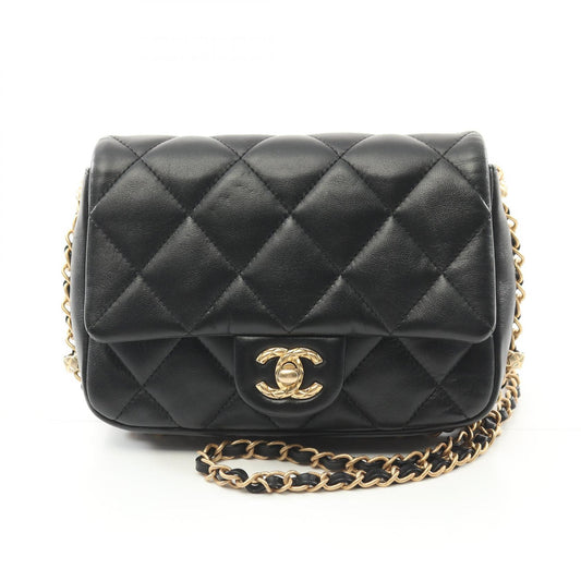 Chanel Matelasse Lambskin Shoulder Bag Black