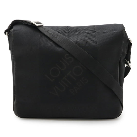Louis Vuitton Damier Geant Messenger Bag Black