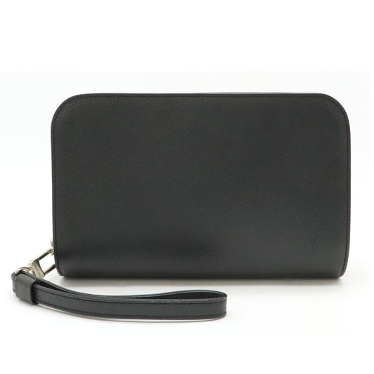 Louis Vuitton Taiga Baikal Clutch Bag M30182