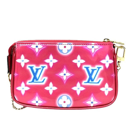 Louis Vuitton Vernis Mini Pochette Accessoires Handbag