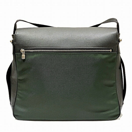 Louis Vuitton Taiga Victor Shoulder Bag M30142