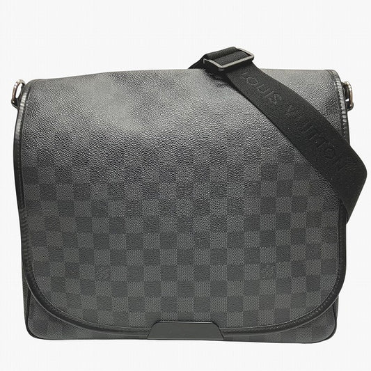 Louis Vuitton Damier Graphite Daniel MM Messenger Bag