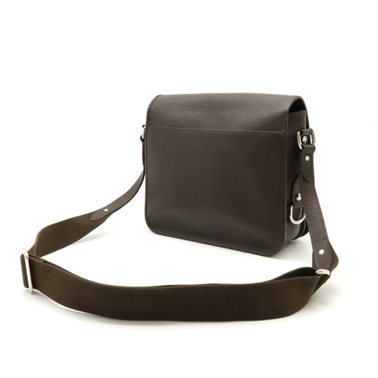 Louis Vuitton Taiga Leather Andre Messenger Bag M32488