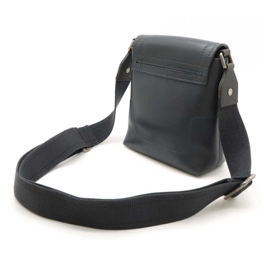 Louis Vuitton Yuma Leather Shoulder Bag M97024