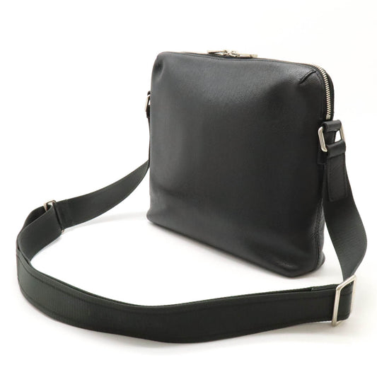 Louis Vuitton Taiga Grigori Messenger Bag M30238