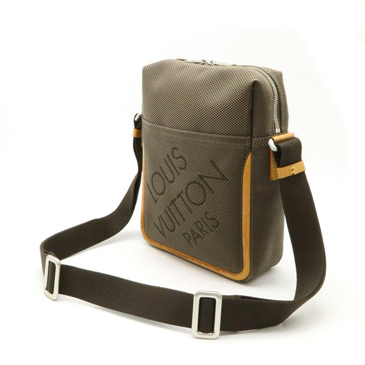 Louis Vuitton Damier Geant Canvas Shoulder Bag M93040