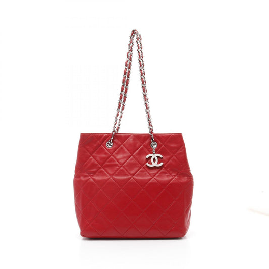 Chanel Lambskin Matelasse Tote Bag Red