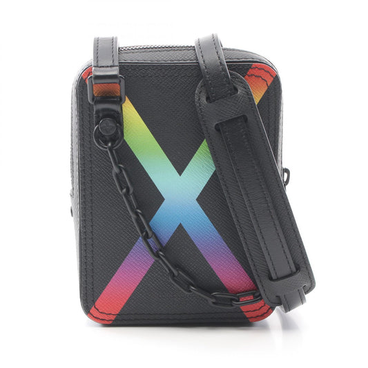 Louis Vuitton Taiga Leather Danube Messenger Bag M30332