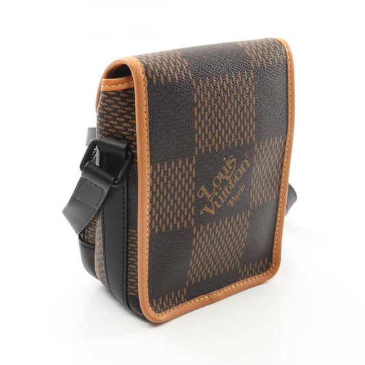 Louis Vuitton Amazon Messenger Bag N40357