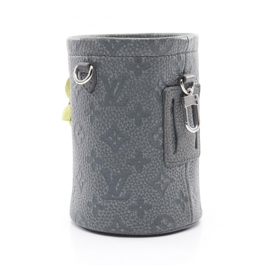 Louis Vuitton Leather Chalk Pouch Shoulder Bag M81572