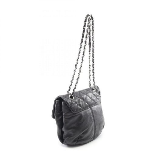 Chanel Lambskin Matelasse Shoulder Bag Black