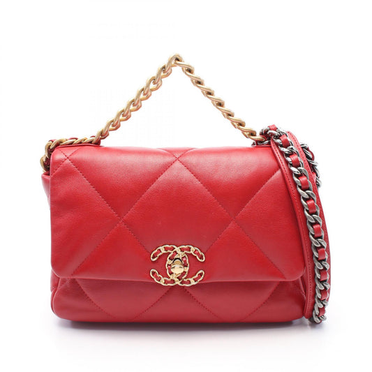 Chanel 19 Matelasse Leather Shoulder Bag Red