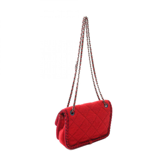 Chanel Wool Matelasse Shoulder Bag Red