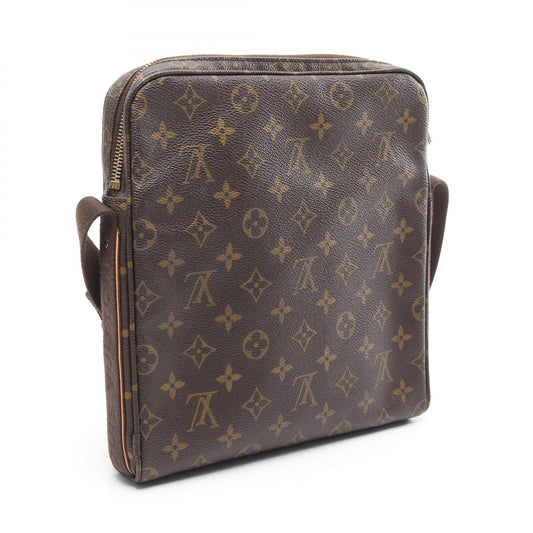 Louis Vuitton Trotteur Beaubourg Shoulder Bag M97037