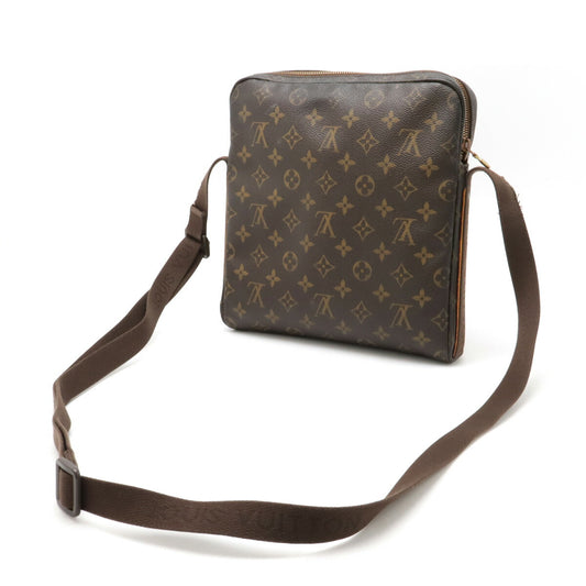 Louis Vuitton Monogram Trotter Beaubourg Messenger Bag M97037