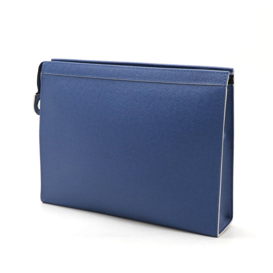 Louis Vuitton Taiga Pochette Voyage MM Clutch M30399