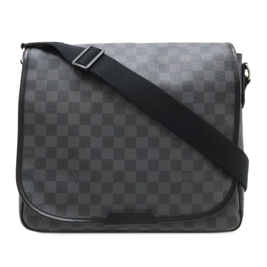 Louis Vuitton Damier Graphite Daniel MM Messenger Bag