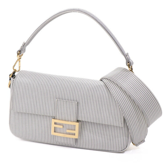 Fendi Mamma Bucket Shoulder Bag 8BR600